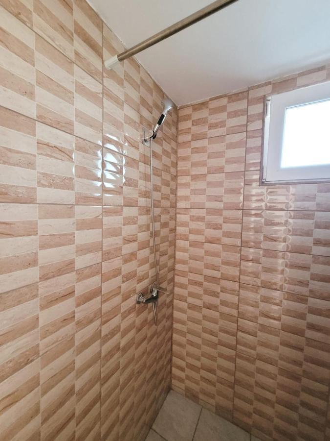 Cabana Varad Coronini Moldova Veche المظهر الخارجي الصورة
